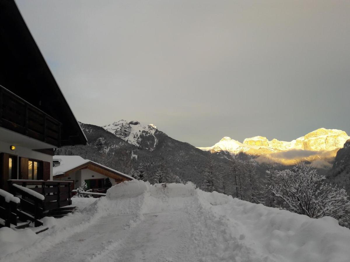 Chalet Relax Pozza di Fassa Kültér fotó